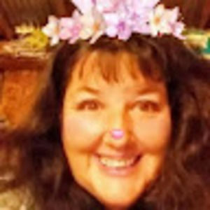 Meet your Posher, Tonya